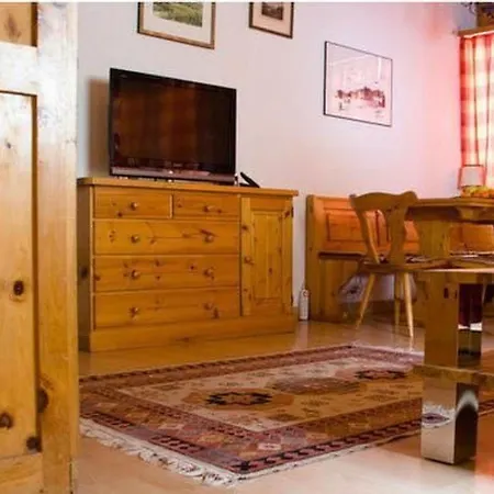 By Interhome Lejlighed Celerina/Schlarigna